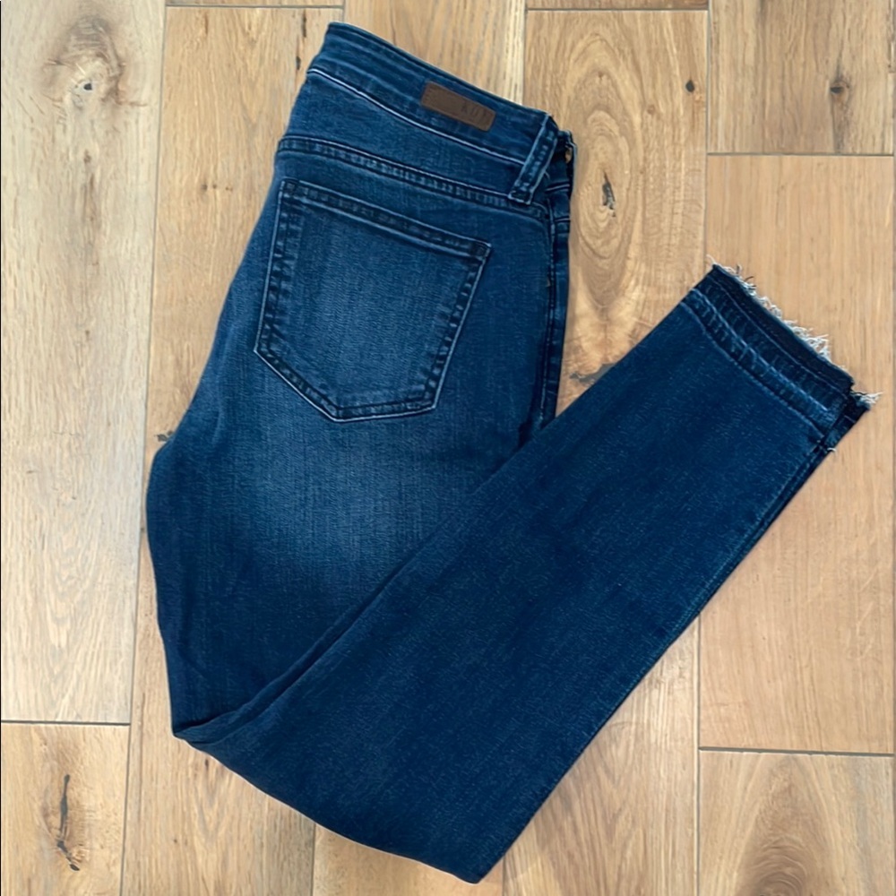 Kut from the Kloth Blue Ankle Cropped Jeans